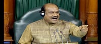 TMC के 20 बागी सांसदों को अलग सीट का आश्वासन — क्या ममता का दिल्ली किला ढह रहा है?